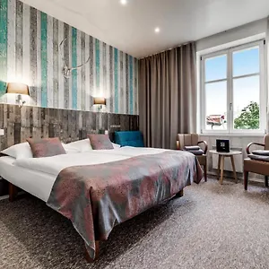 vizitați hotelul